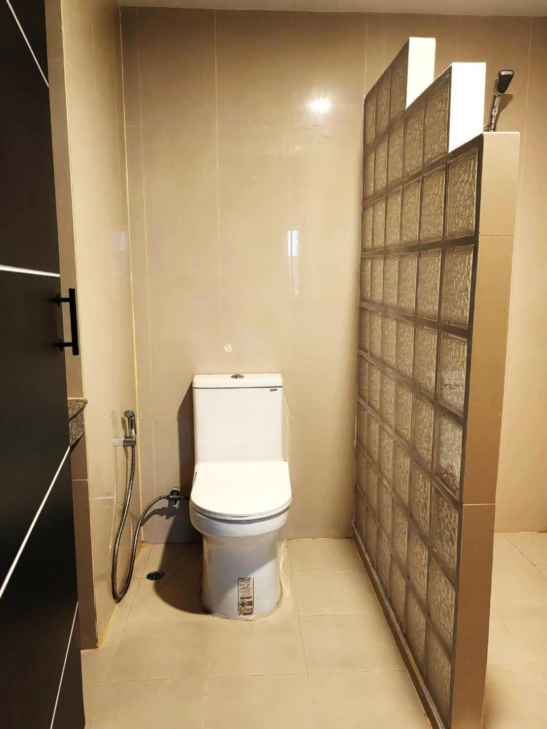 Hollywood Dannok Hotel Sadao ภายนอก รูปภาพ