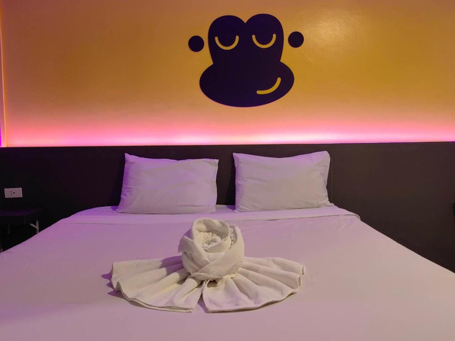 Hollywood Dannok Hotel Sadao ภายนอก รูปภาพ